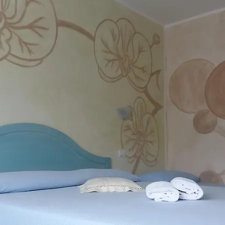 Jasmine Hotel 3*